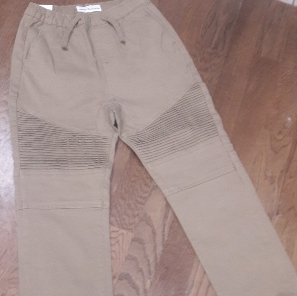 Boys moto joggers!!  10/12  NWT